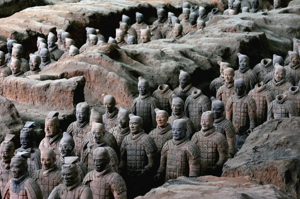 Почему археологи не решаются вскрыть гробницу первого императора Китая?