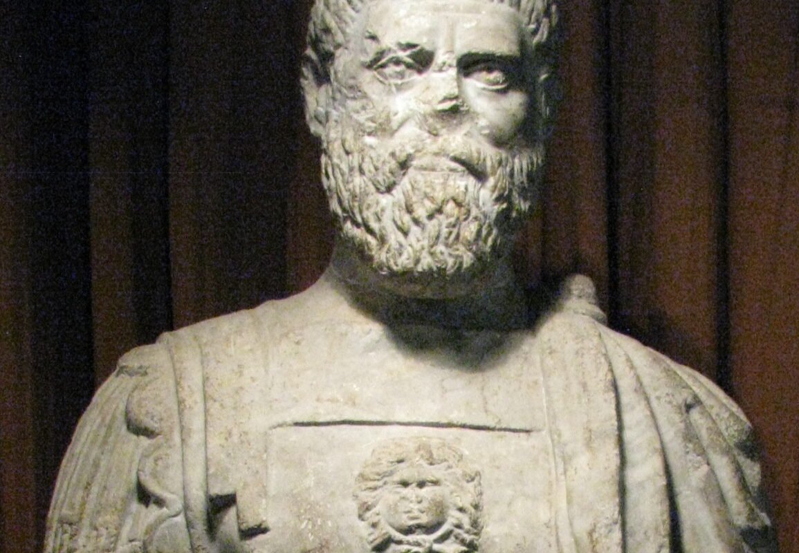 Пертинакс — первый плебейский император
