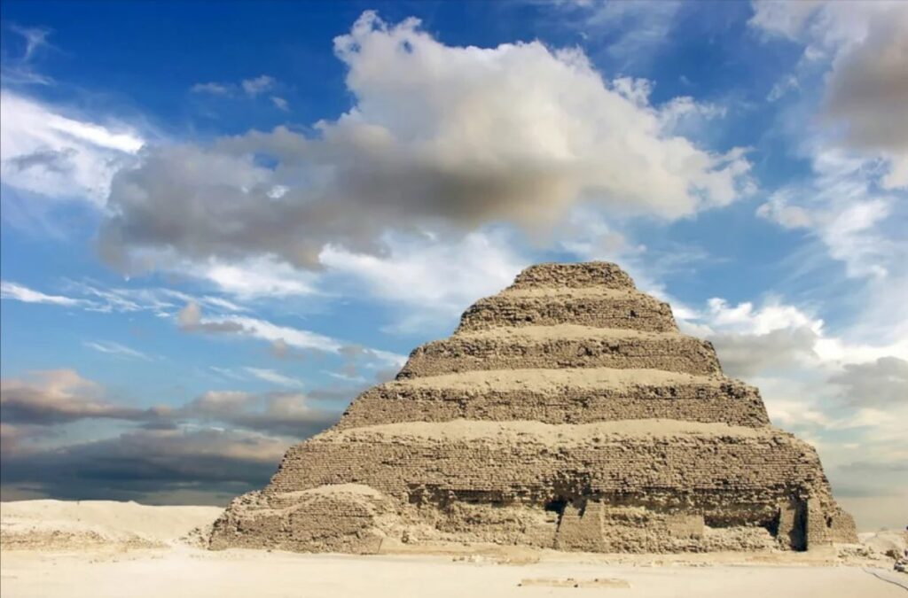 Великий фараон Джосер и его ступенчатая пирамида