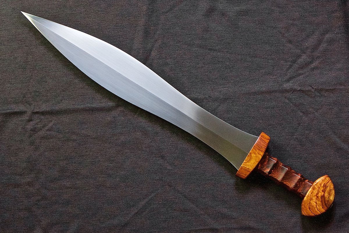 Ксифос: обоюдоострый меч древнегреческих воинов