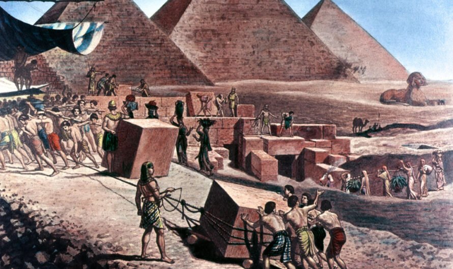 Сколько людей требовалось для строительства египетских пирамид?