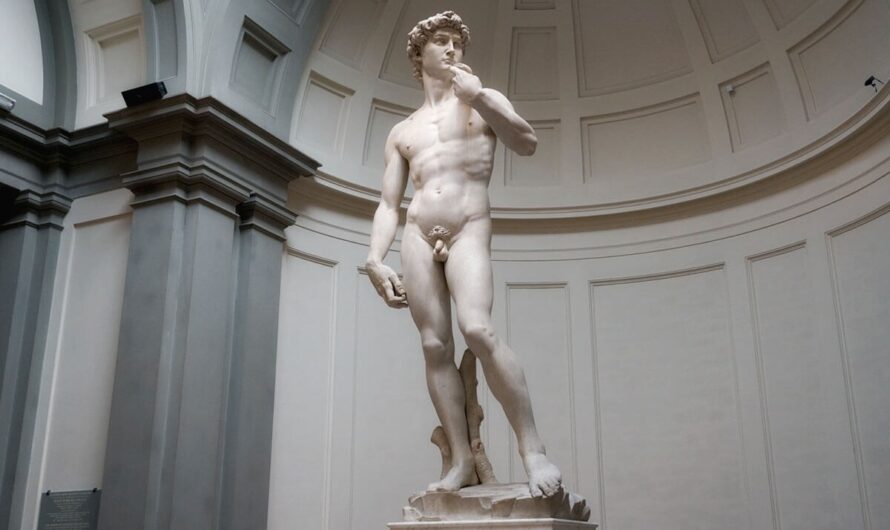 Почему у древнегреческих статуй такие маленькие пенисы?