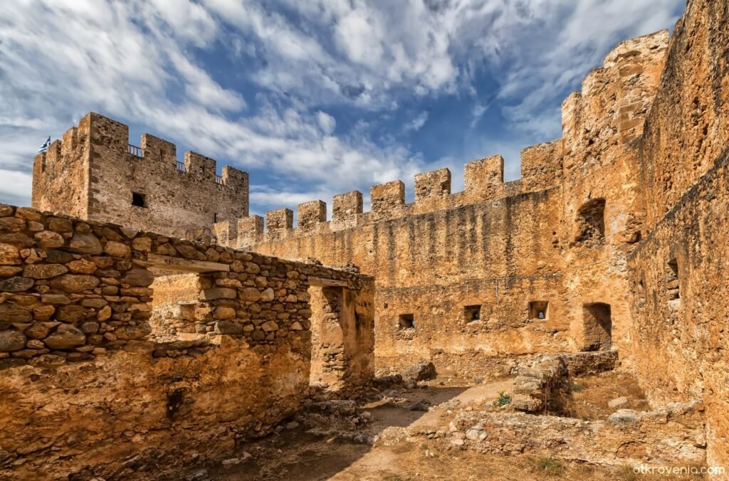 Франгокастелло, Греция: история и особенности места