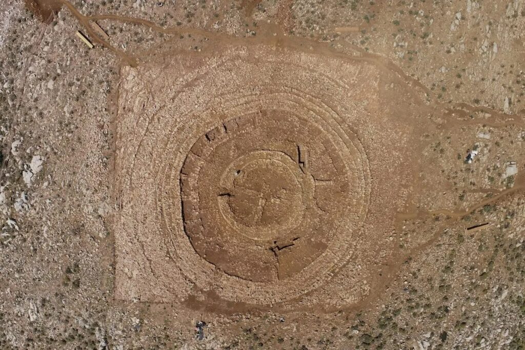 На Крите обнаружили загадочный 4000-летний лабиринт