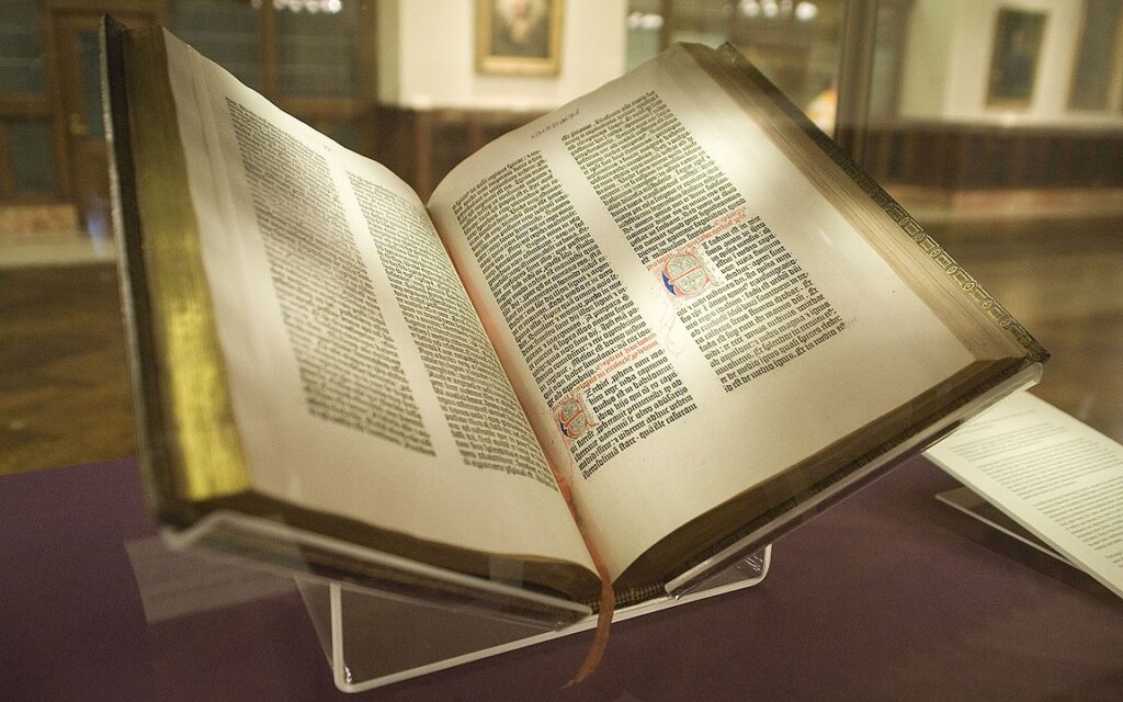 Изобретение книгопечатания Иоганном Гутенбергом и его влияние на общество