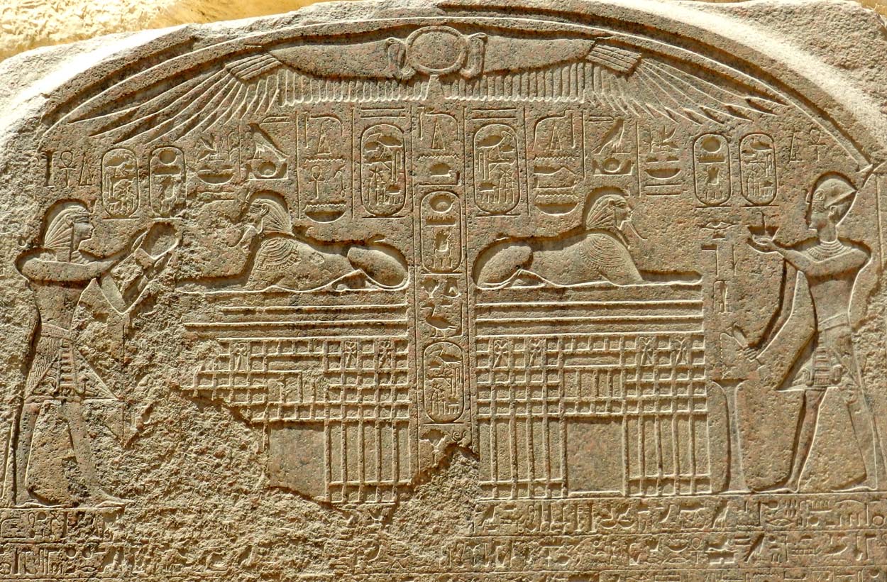 Итальянский исследователь утверждает, что под плато Гизы скрыт второй Сфинкс